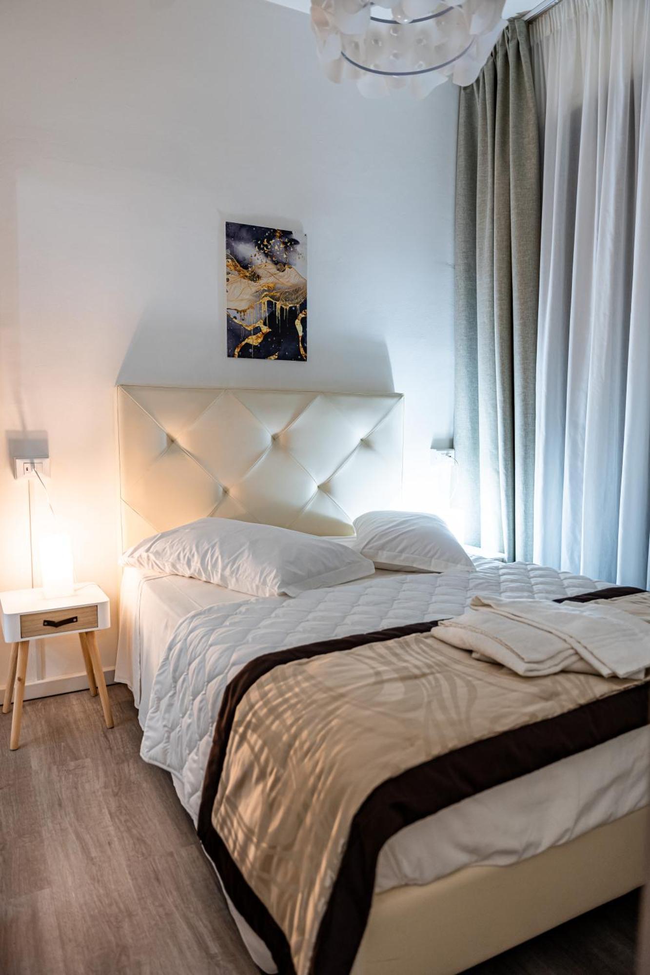 Florence Rooms Novella Ngoại thất bức ảnh